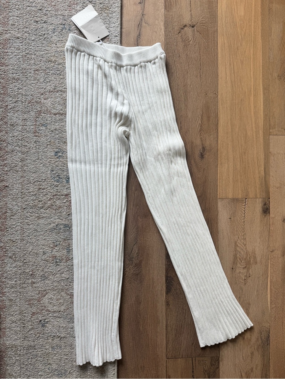 NWT Never Worn Sabo White Ribbed Sweater Set